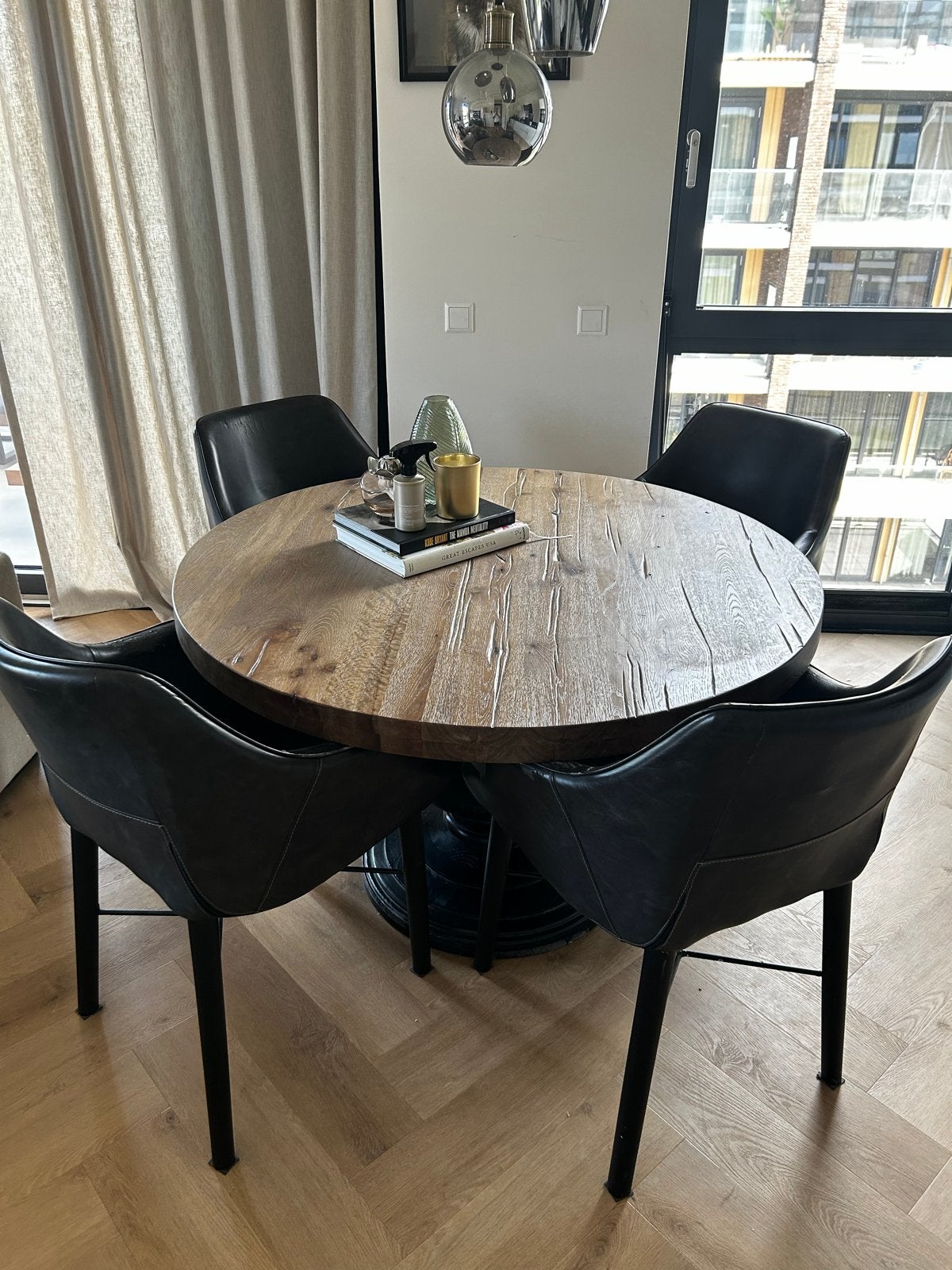 Goossens Eiken Eettafel 120cm met Zwarte Pedestal Poot, Ophalen, Gebruikt, 100 tot 150 cm, Vier personen