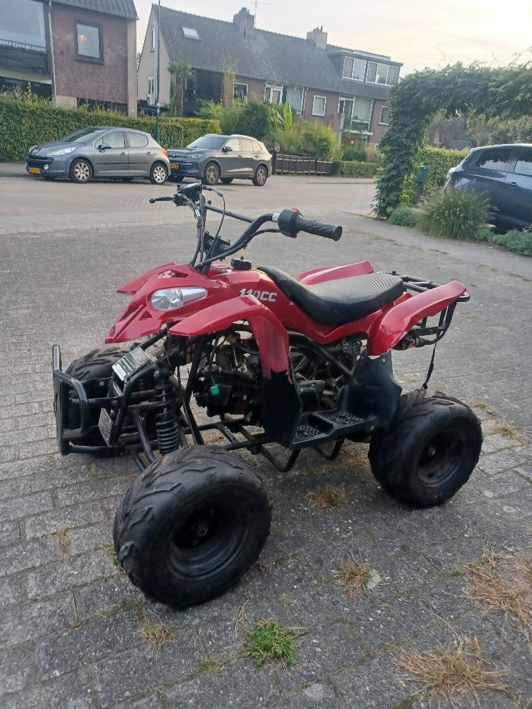 Qaud 110cc KAPOT!!! Voor onderdelen of voor handige harrie, Ophalen, Gebruikt