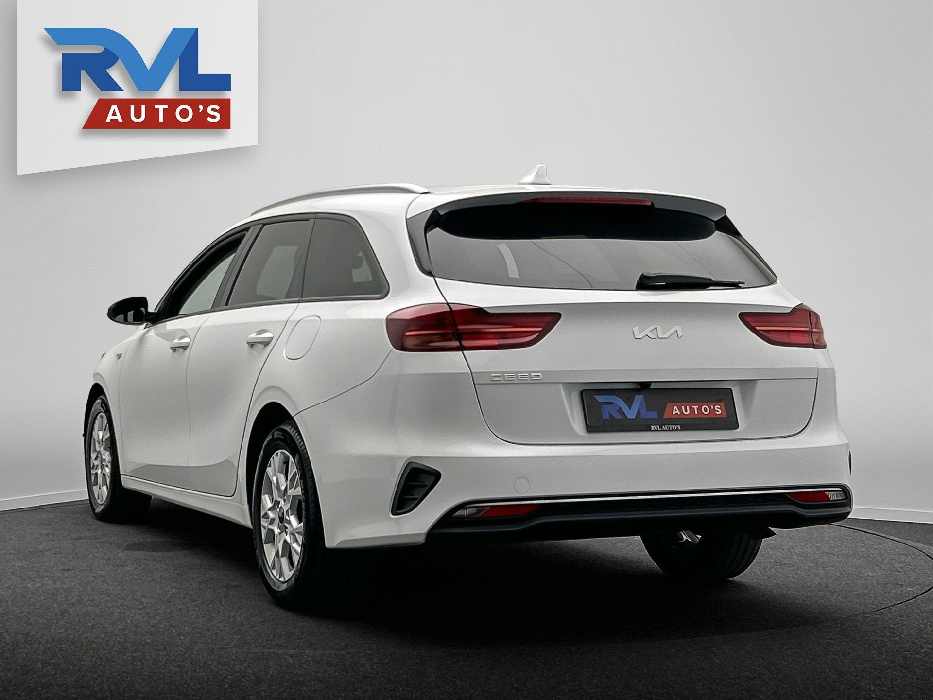 Kia Ceed Sportswagon 1.0 T-GDi DynamicLine | Apple/Carplay |, Voorwielaandrijving, Gebruikt, Wit, Handgeschakeld