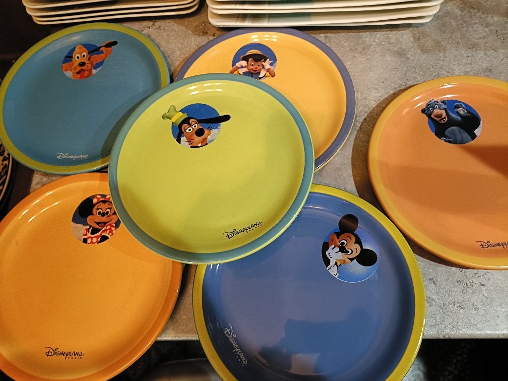 Disneyland Parijs bordjes, Ophalen of Verzenden, Mickey Mouse, Zo goed als nieuw, Servies