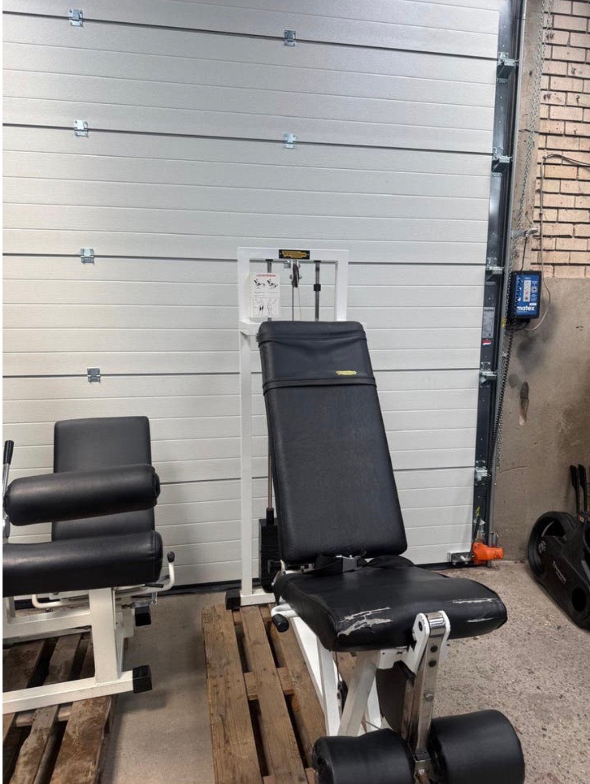 Technogym Leg curl / leg extension 2 machines / white, Ophalen, Benen, Gebruikt, -