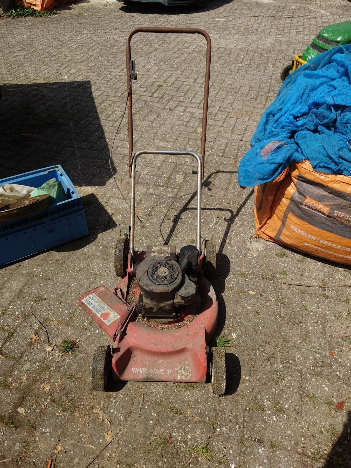 Oude Briggs & Stratton Whirlwind 19 Benzine Grasmaaier, Tuin en Terras, Grasmaaiers, Ophalen, Cirkelmaaier, Gebruikt, Briggs & Stratton