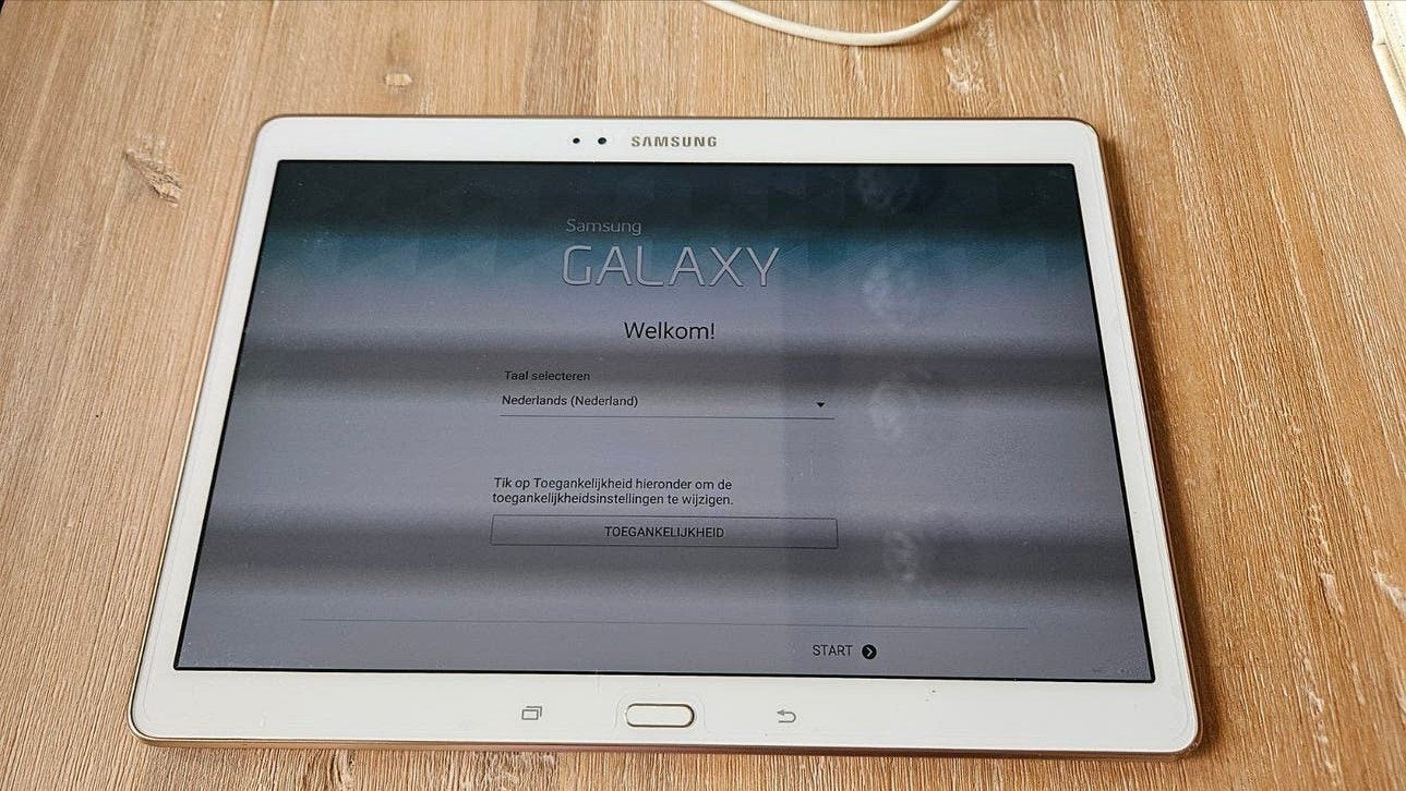 Samsung Tablet SM-T800, Computers en Software, Android Tablets, Ophalen, Gebruikt, 10 inch, 16 GB