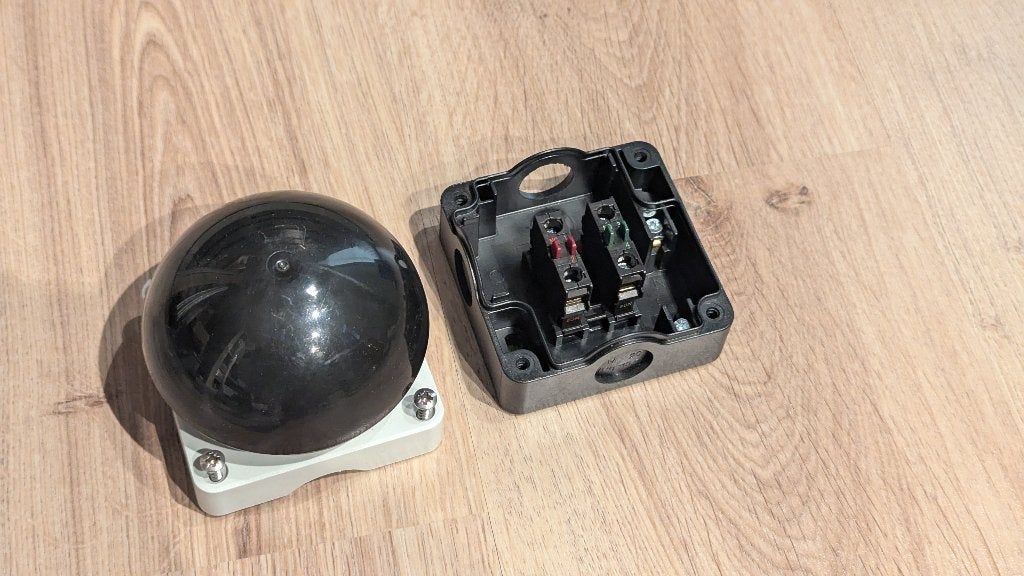 Eaton FAK Noodstop Drukknop IP67/69K, Ophalen of Verzenden, Zo goed als nieuw