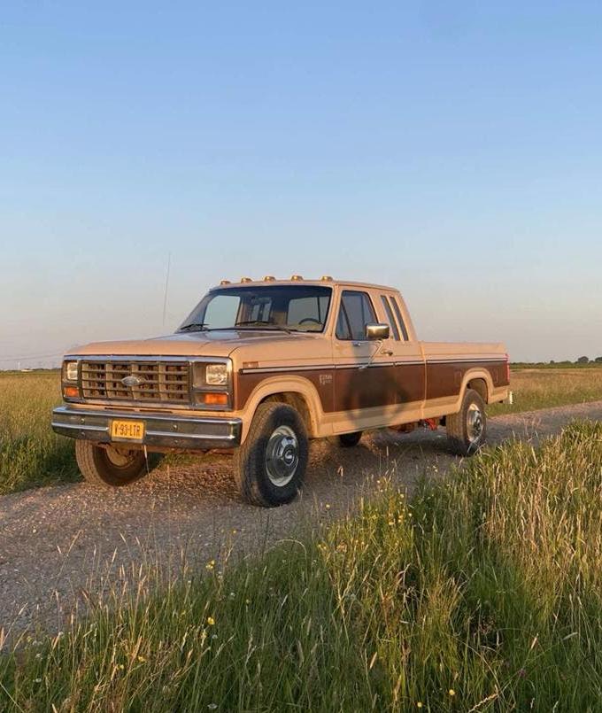 Ford f250 1985 6.9 idi diesel xlt, Auto's, Particulier, Te koop