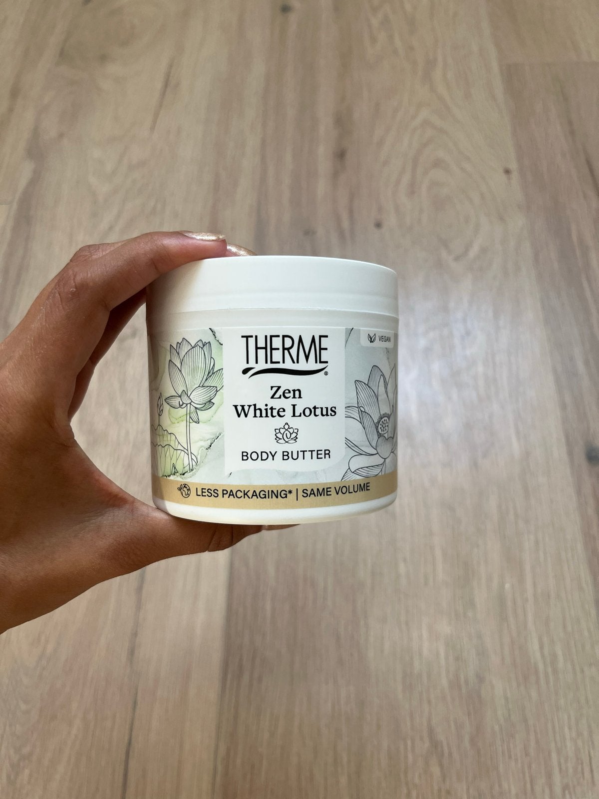 Therme Zen White Lotus Body Butter 225g, Ophalen of Verzenden, Nieuw, Bodylotion, Crème of Olie