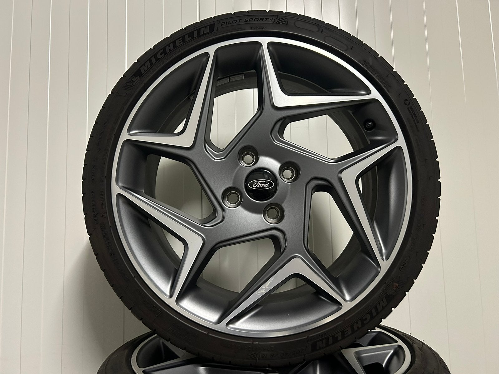 Originele Ford Fiesta MK8 ST ST-line 4x108 Michelin PS4 TPMS, Ophalen, 18 inch, Gebruikt, Ford