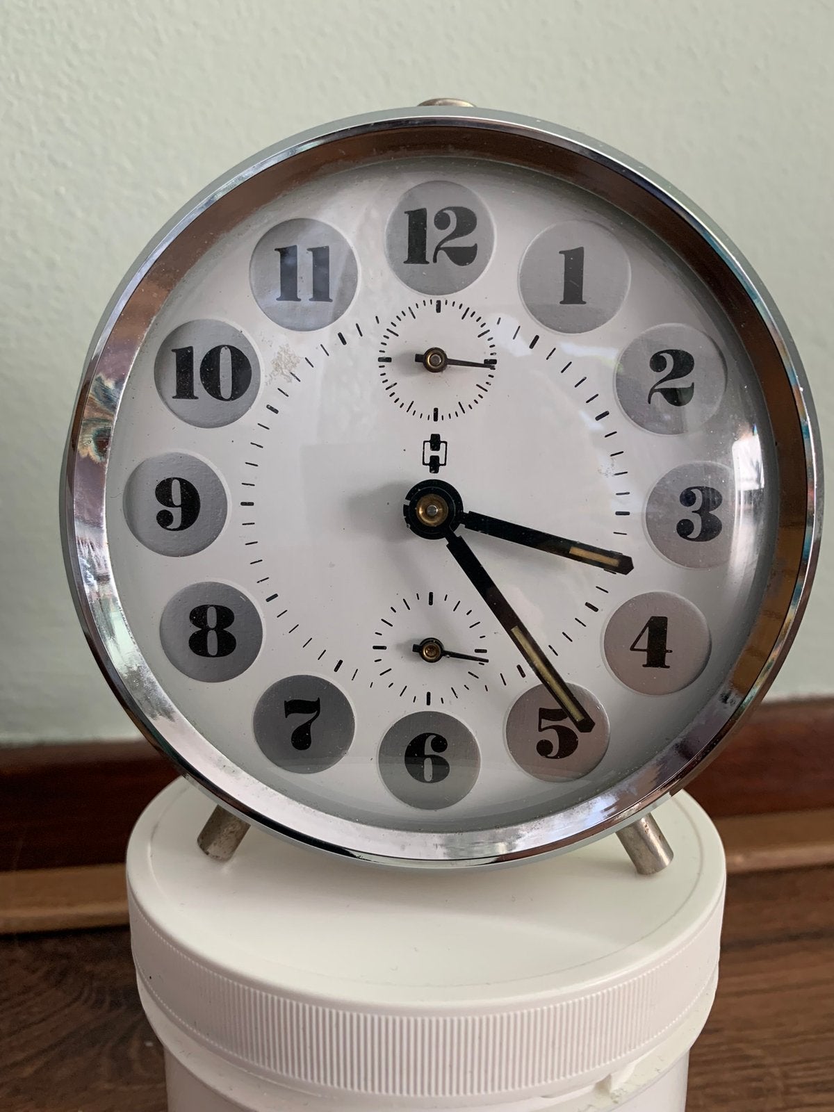 Retro wekkers op en top vintage, Ophalen, Gebruikt, Wit, Analoog