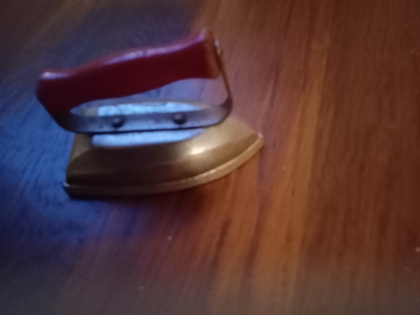Vintage kinderstrijkijzer met rood handvat, Ophalen of Verzenden