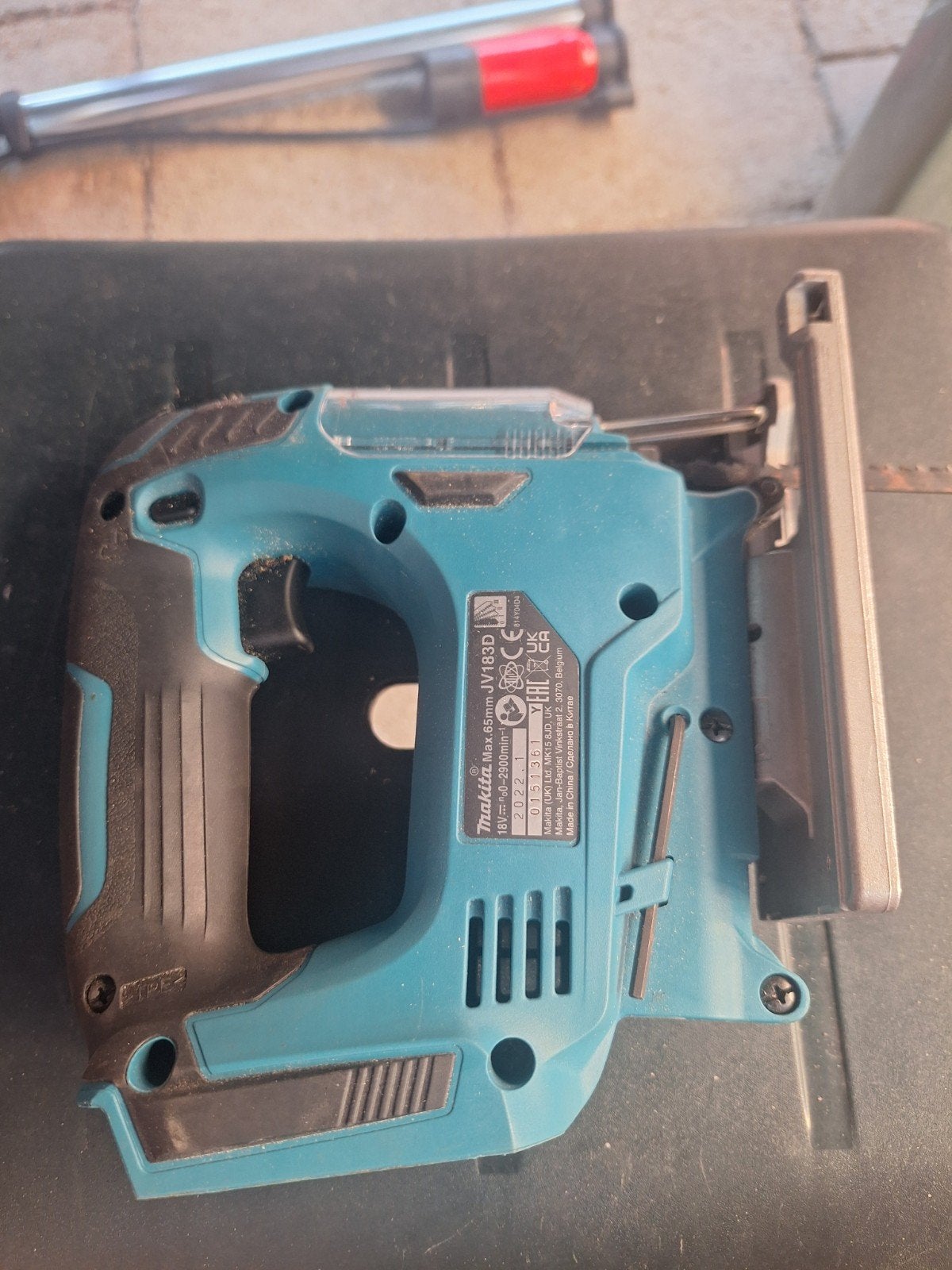 Makita Decoupeerzaag JV183D - Zo goed als nieuw, Doe-het-zelf en Verbouw, Gereedschap | Zaagmachines, Decoupeerzaag, 600 tot 1200 watt