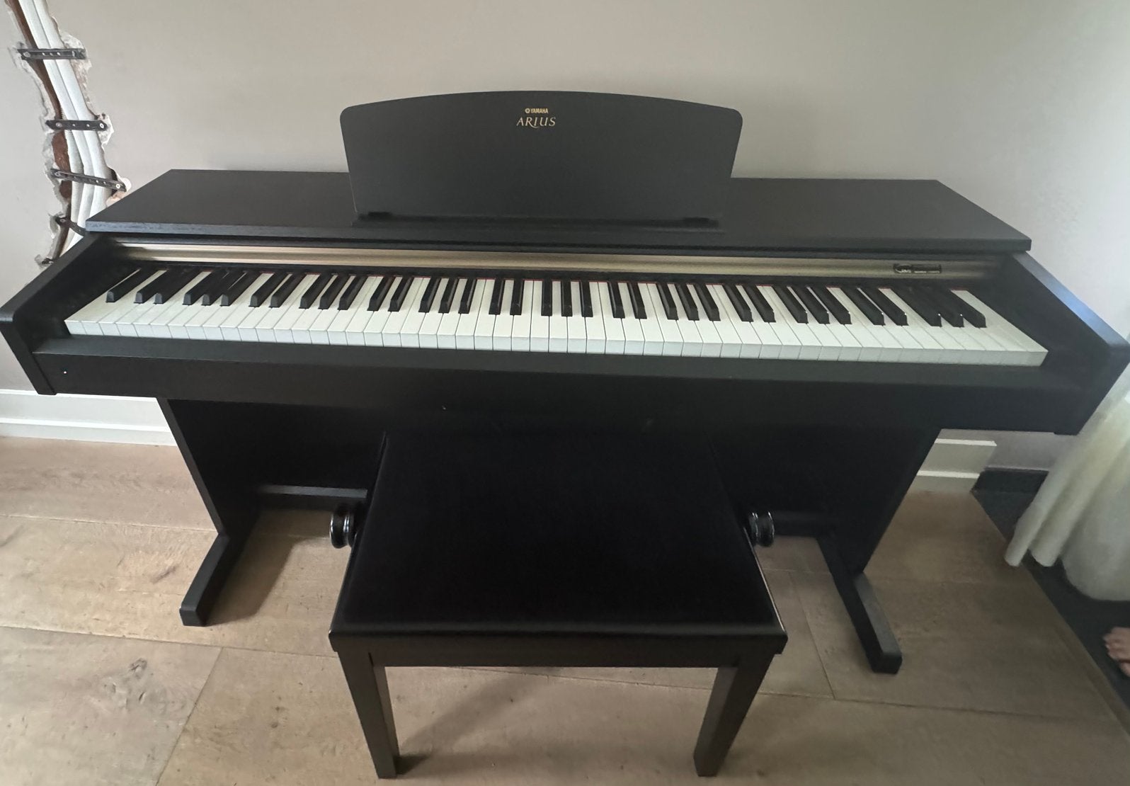 Elektrisch piano: Yamaha Arius te koop  Model : YDP-161B, Muziek en Instrumenten, Ophalen, Zo goed als nieuw, Zwart