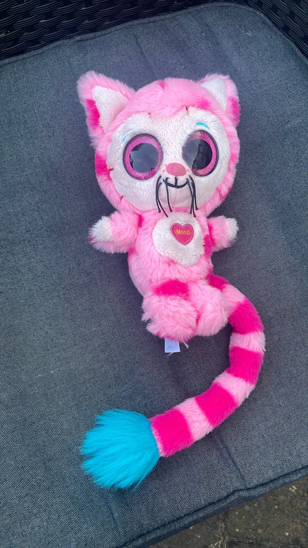 Knuffel minimoomis, Kinderen en Baby's, Speelgoed | Knuffels en Pluche, Ophalen of Verzenden, Zo goed als nieuw, Kat