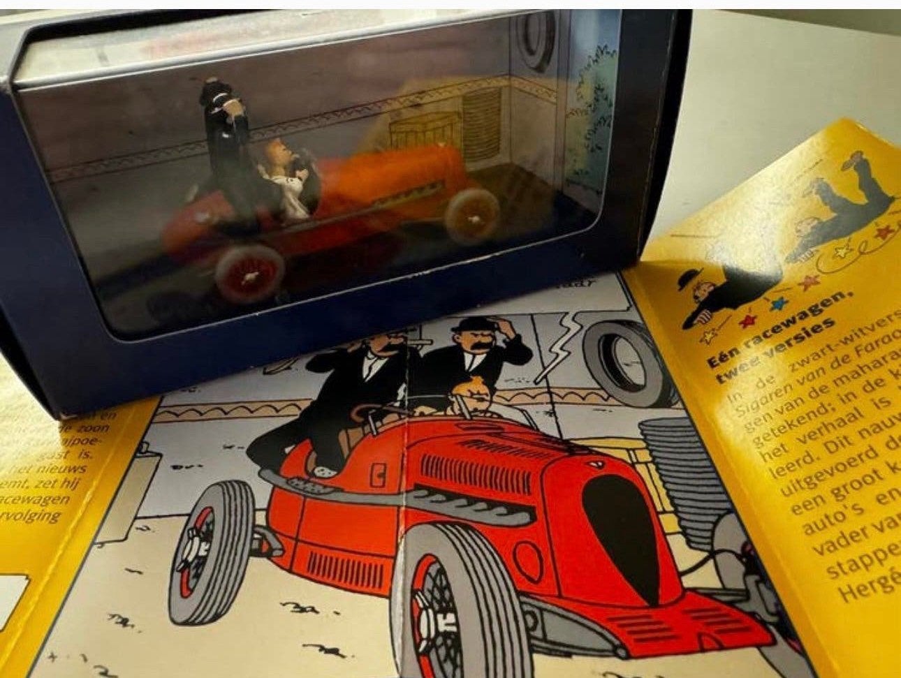 Kuifje auto 1:43  de rode bolide uit sigaren v d farao, Ophalen of Verzenden, Kuifje, Zo goed als nieuw, Beeldje of Figuurtje