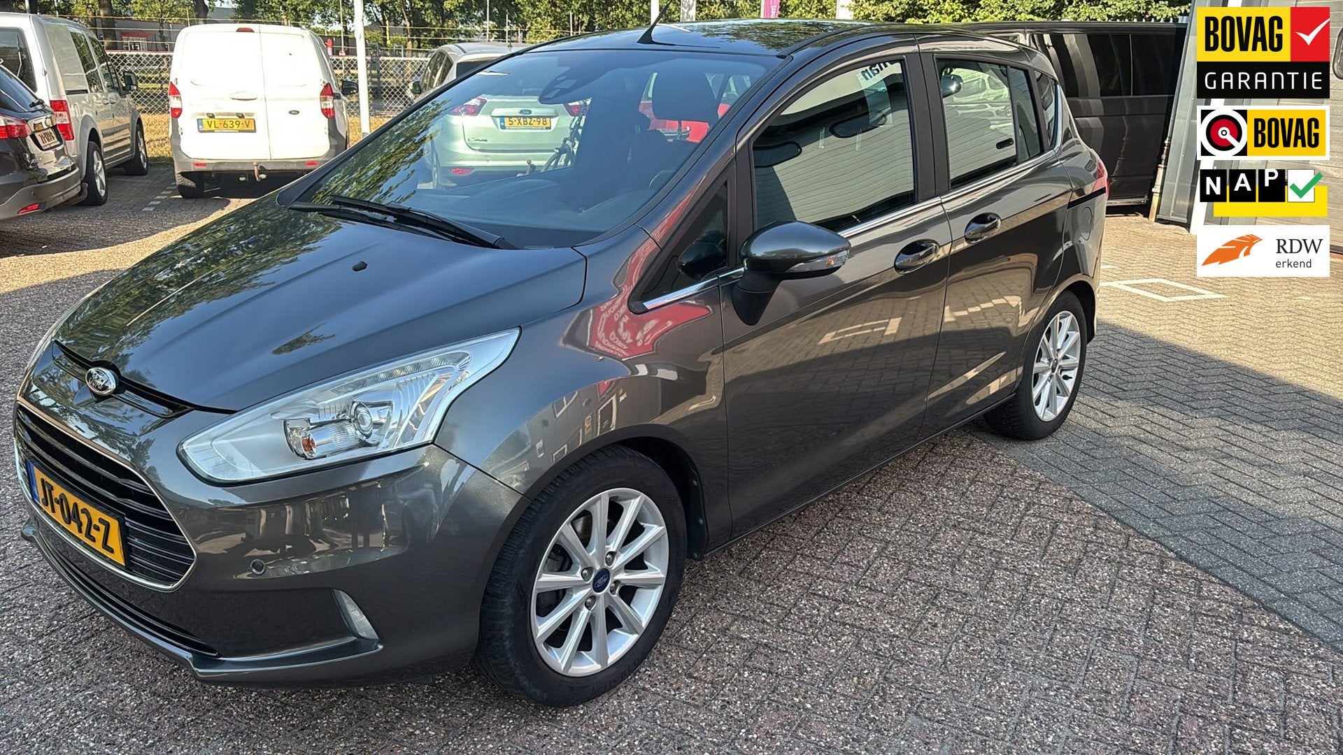 Ford B-Max 1.0 EcoBoost Titanium apk / beurt / distributie, Auto's, Dealer onderhouden, 101 pk, Gebruikt, Origineel Nederlands