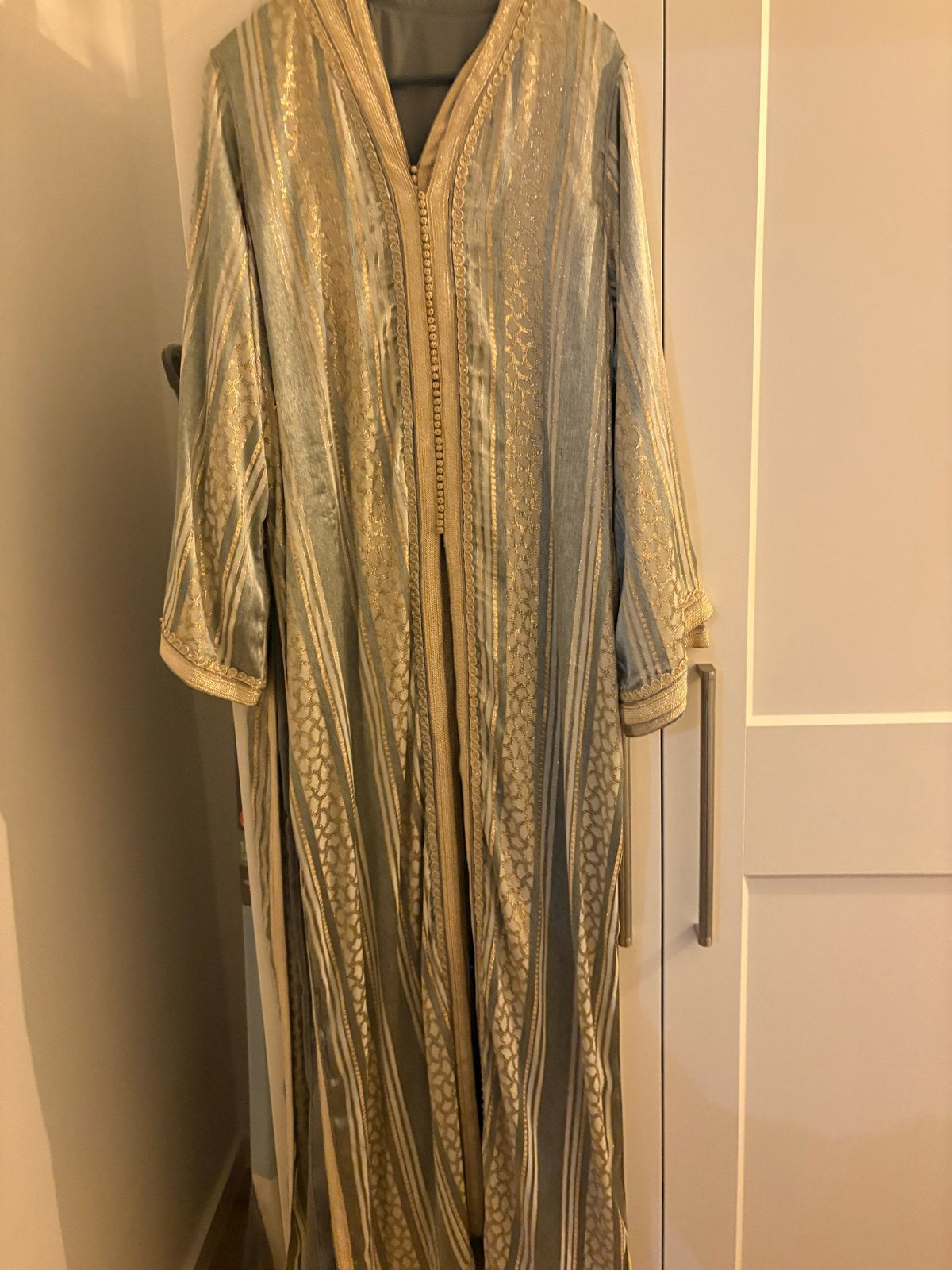 Nieuwe Marokkaanse jurk - Kaftan, Maat 38/40 (M), Nieuw, Ophalen of Verzenden, Goud
