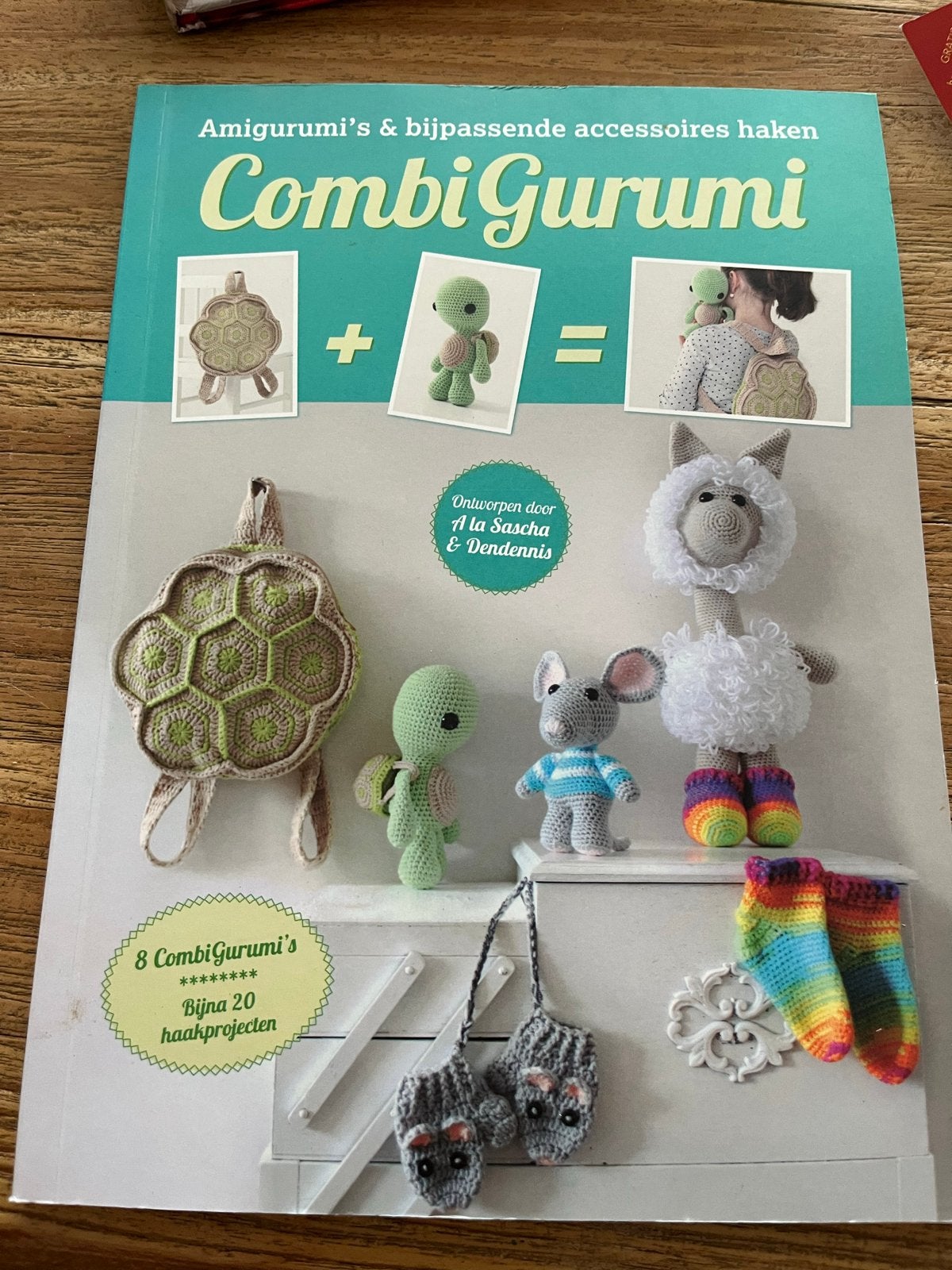 CombiGurumi: Amigurumi's & accessoires haken, Ophalen of Verzenden, Gebruikt, Haken, Patroon of Boek