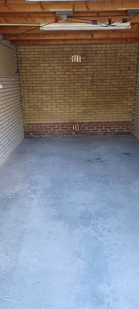 Wolvega   GARAGEBOX OPSLAGRUIMTE.