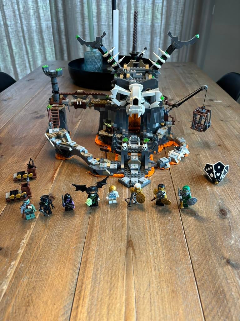 LEGO Ninjago – Skull Sorcerer‘s Kerkers 71722, Kinderen en Baby's, Speelgoed | Duplo en Lego, Ophalen of Verzenden, Zo goed als nieuw