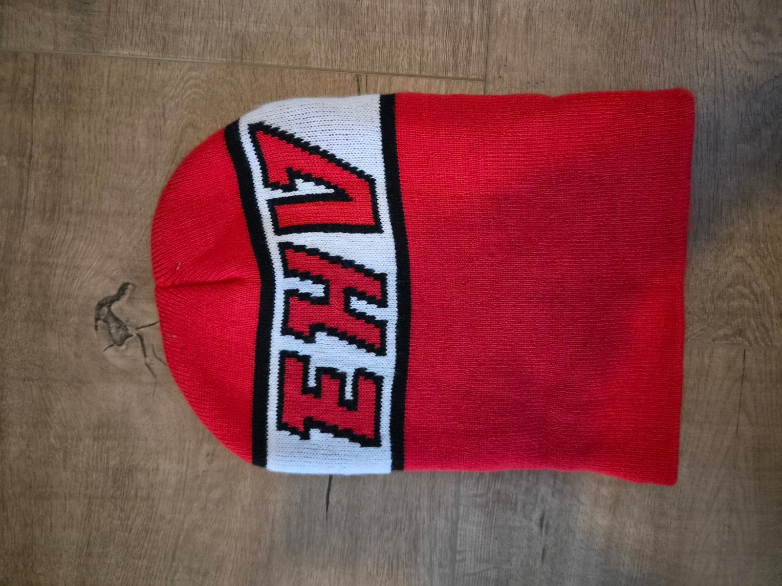PSV Muts - Rood/Wit - Zo goed als nieuw, Overige maten, Ophalen of Verzenden, Zo goed als nieuw, PSV