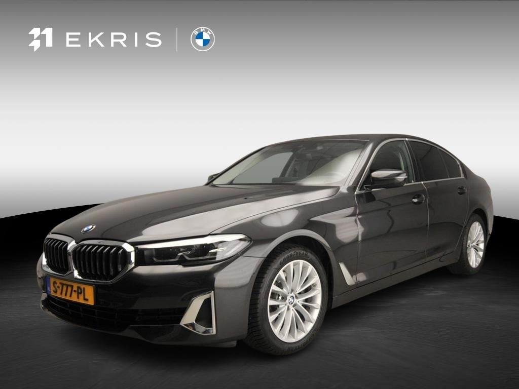 BMW 5 Serie Sedan 520i | LED | Leder | Navigatie | Comfortze