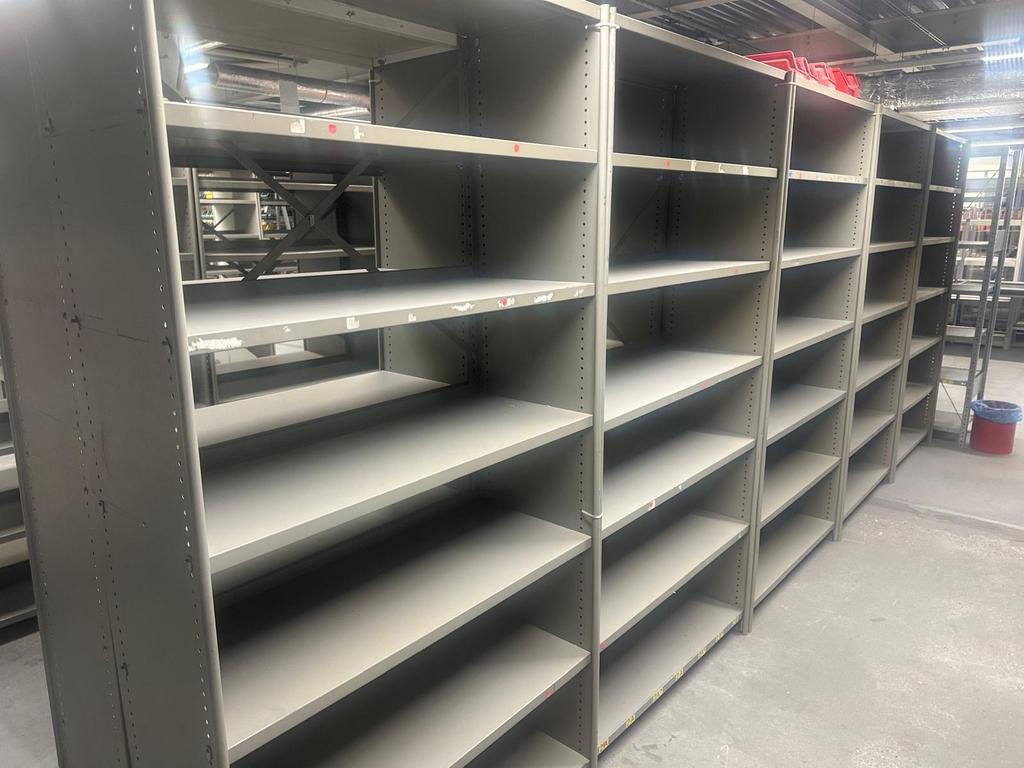 Ahrend legbordstelling boekenkast, Ophalen, Gebruikt