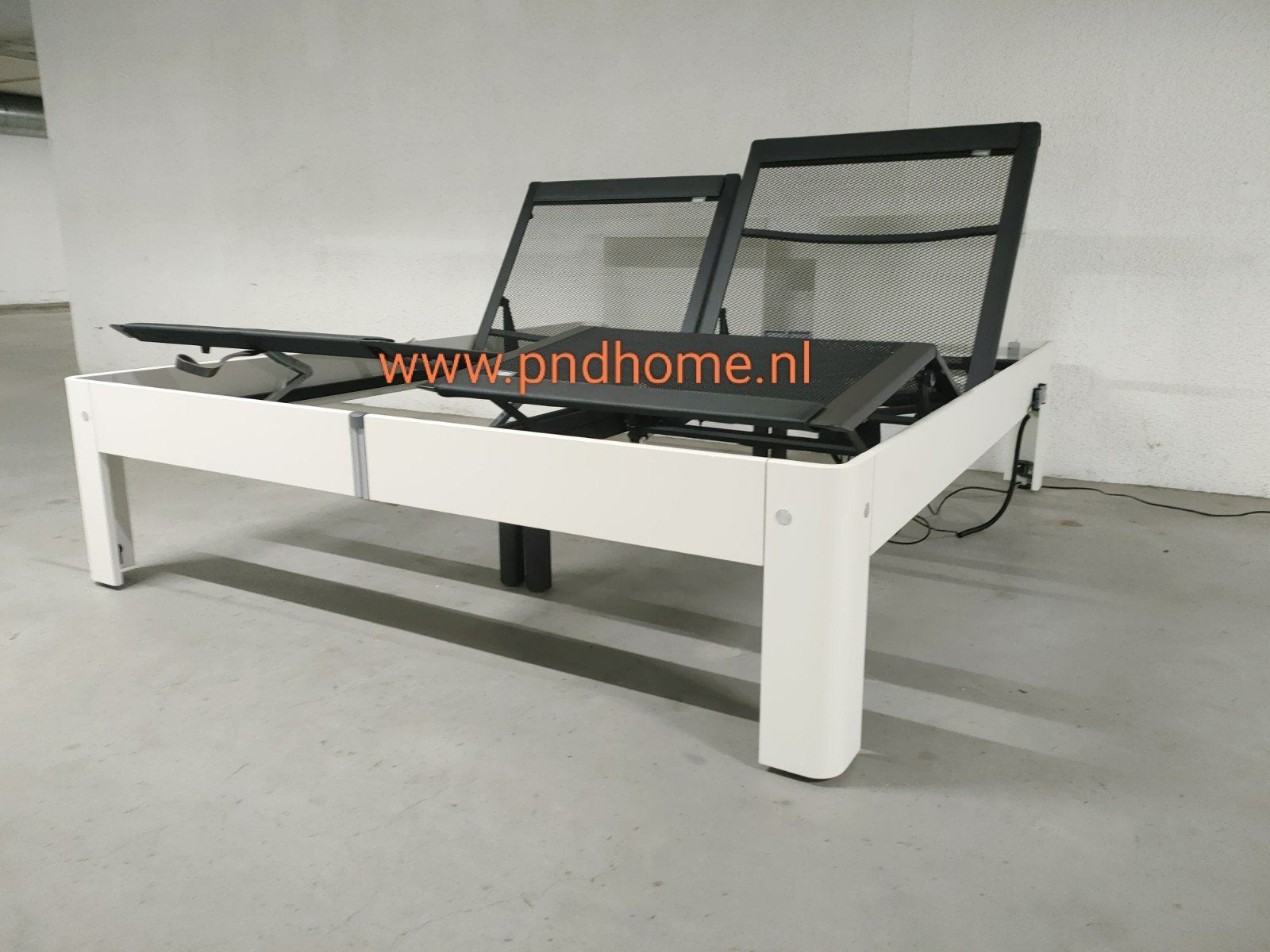 Auping Auronde 2000 Deelbaar bed180x210 Extra Lang, Verstelbaar, Auping Auronde 2000 Deelbaar bed180x210 elektrische verstelbaar
