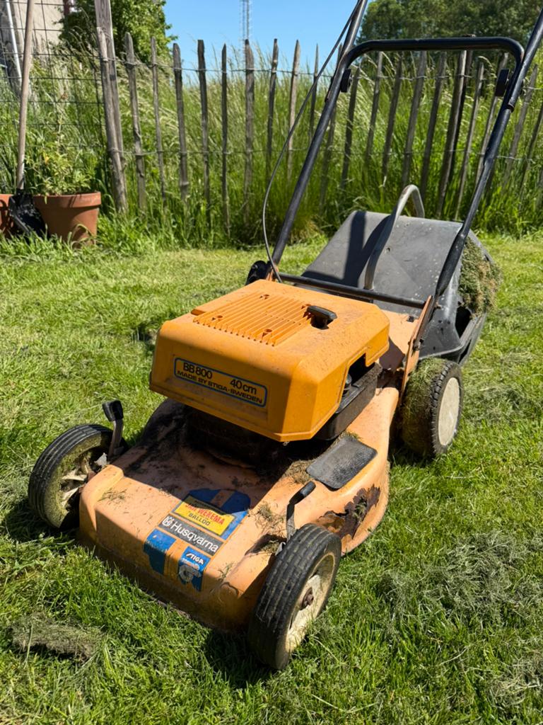 Husqvarna BB800 40CM, Ophalen, Cirkelmaaier, Gebruikt, Opvangbak