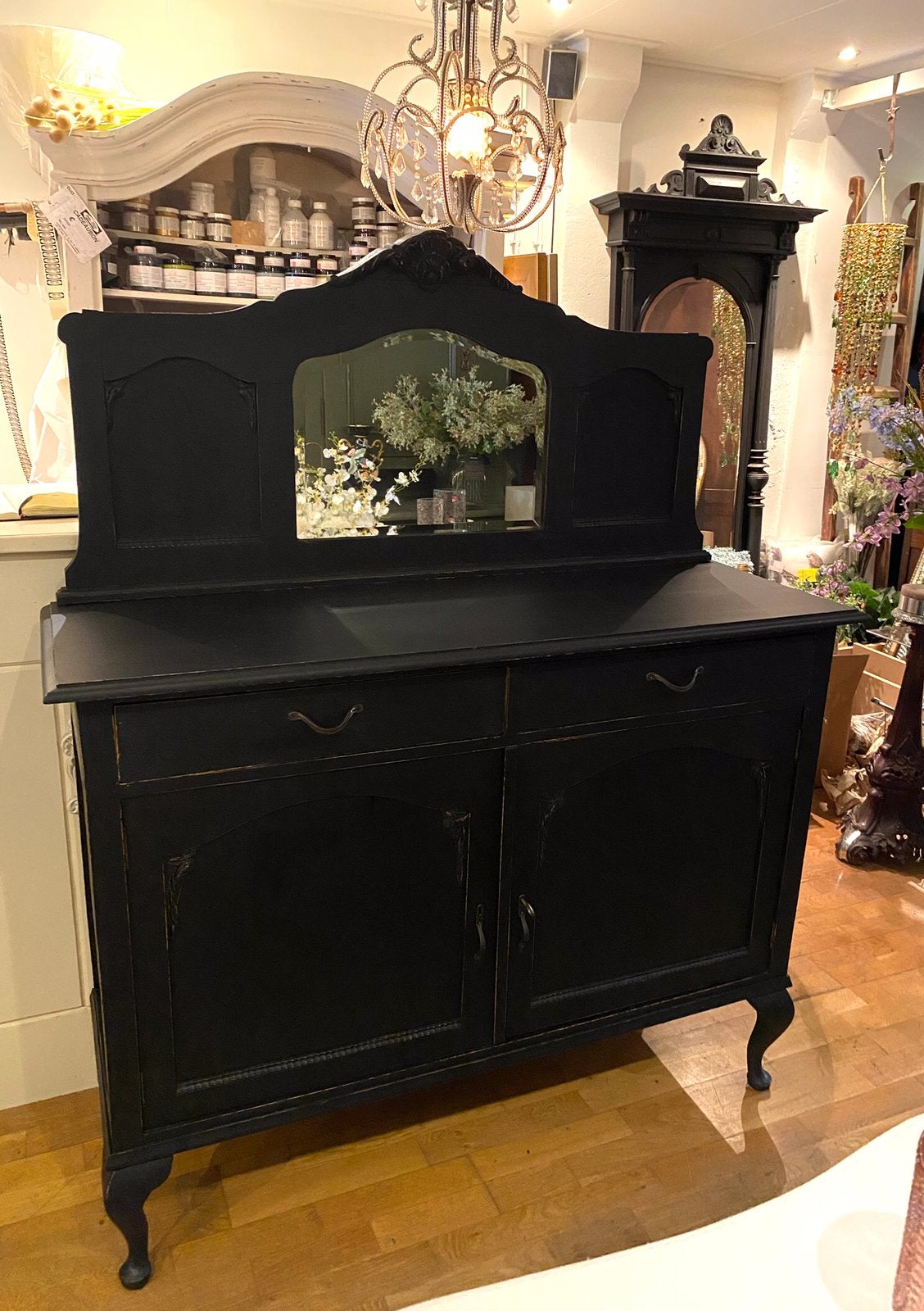 Antiek dressoir met spiegelopstand, vintage kast zwart VdlM, Ophalen, 100 tot 150 cm, 1 of 2 laden, Zo goed als nieuw