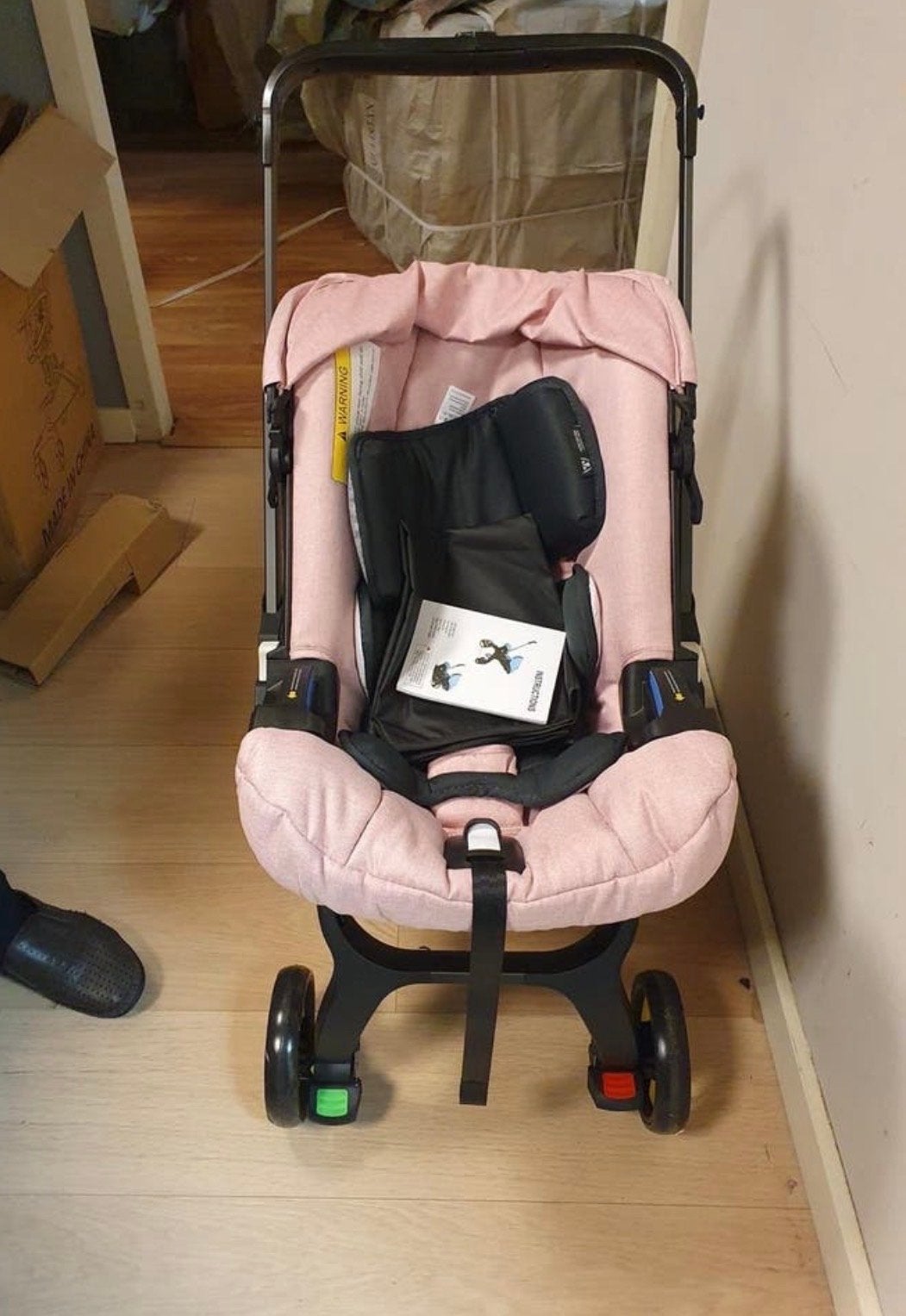 Roze Buggy - Compact en Handig voor Onderweg, Kinderen en Baby's, Buggy's, Ophalen, Nieuw, Overige merken, Verstelbare rugleuning