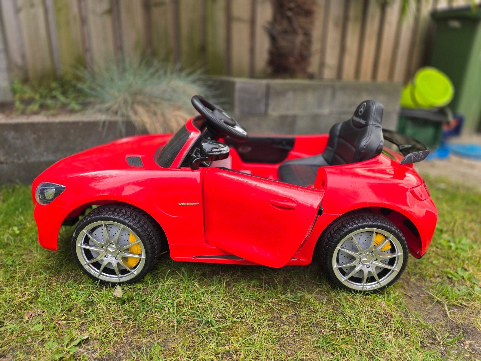 Mercedes-Benz AMG GT Elektrische Kinderauto Rood, Kinderen en Baby's, Speelgoed | Buiten | Voertuigen en Loopfietsen, Ophalen
