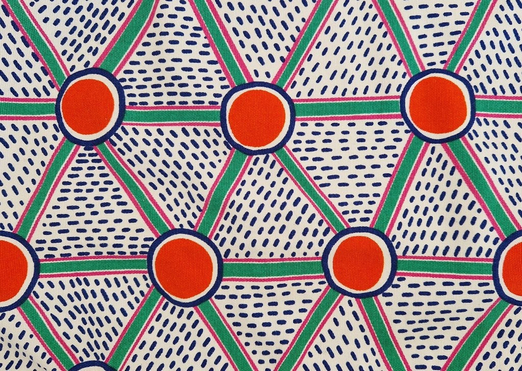 Wrong for Hay kussen – Nathalie de Pasquier – Memphis Milano, Huis en Inrichting, Overige merken, Meerkleurig, Ophalen of Verzenden