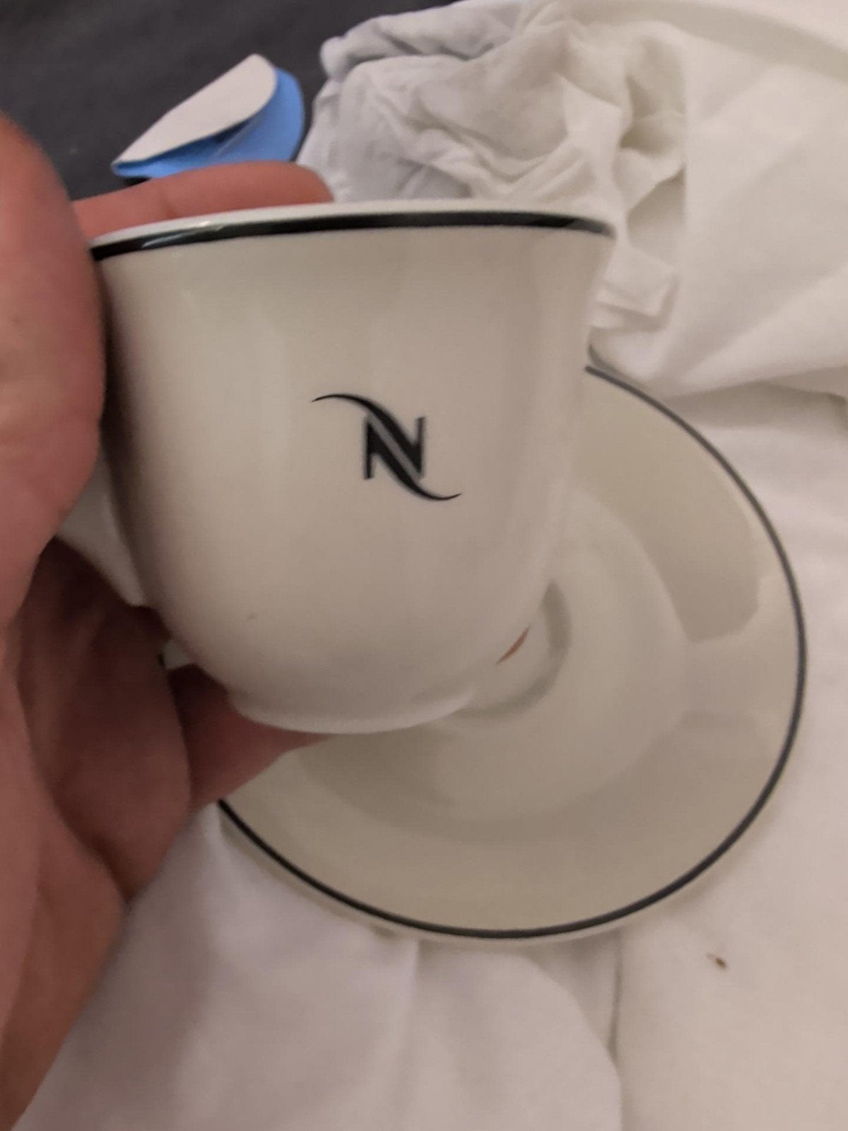 Nespresso Ritual 2kopjes schotel set - Andrée & Olivia Putma, Ophalen of Verzenden, Porselein, Overige stijlen, Kop(pen) en/of Schotel(s)