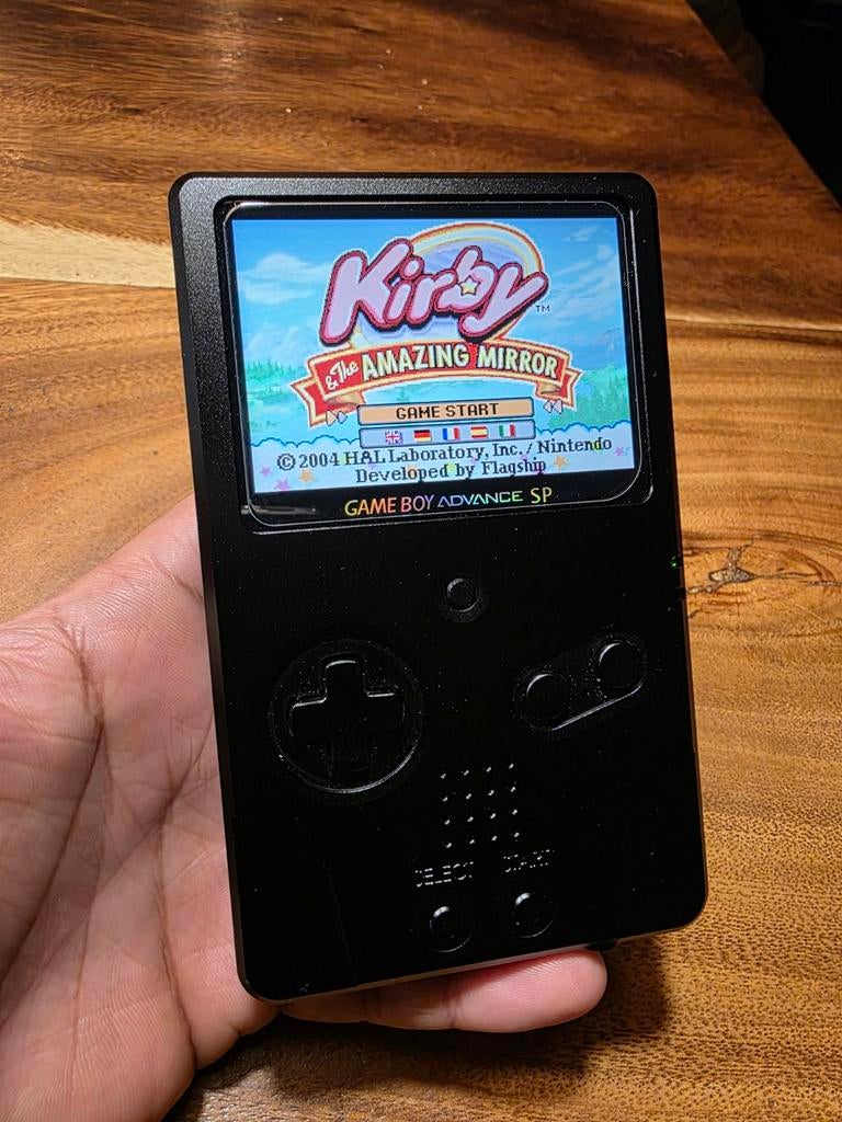 Boxy Pixel Gameboy Advance SP "Unhinged", Ophalen of Verzenden, Gebruikt, Game Boy Advance SP