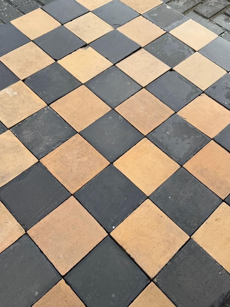 Keramiek tegels damier patroon., Gebruikt, Keramiek, Minder dan 20 cm, 10 m² of meer