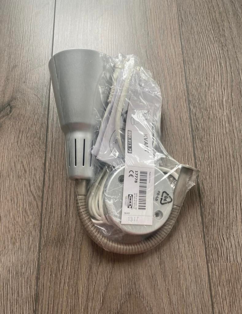 Zilverkleurige/grijze lamp ‘Kvart’ - Ikea - nieuw, Ophalen of Verzenden, Nieuw, Metaal of Aluminium