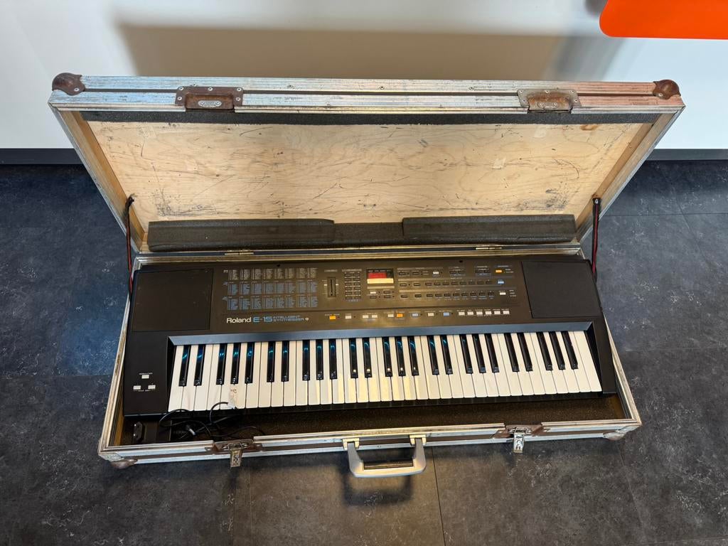Roland e15 keyboard, 61 toetsen, Roland, Ophalen of Verzenden, Nvt