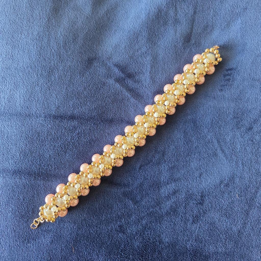 Charmante Parel & Goudkleurige Armband–Romantisch Roze&Wit, Sieraden, Tassen en Uiterlijk, Armbanden, Nieuw, Kunststof of Plastic