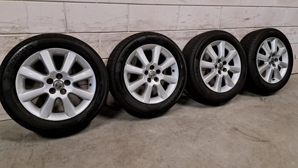 Lichtmetalen velgen Avensis Corolla Verso CT200h 205/55/16, Auto-onderdelen, Banden en Velgen, Banden en Velgen, Zomerbanden, 16 inch