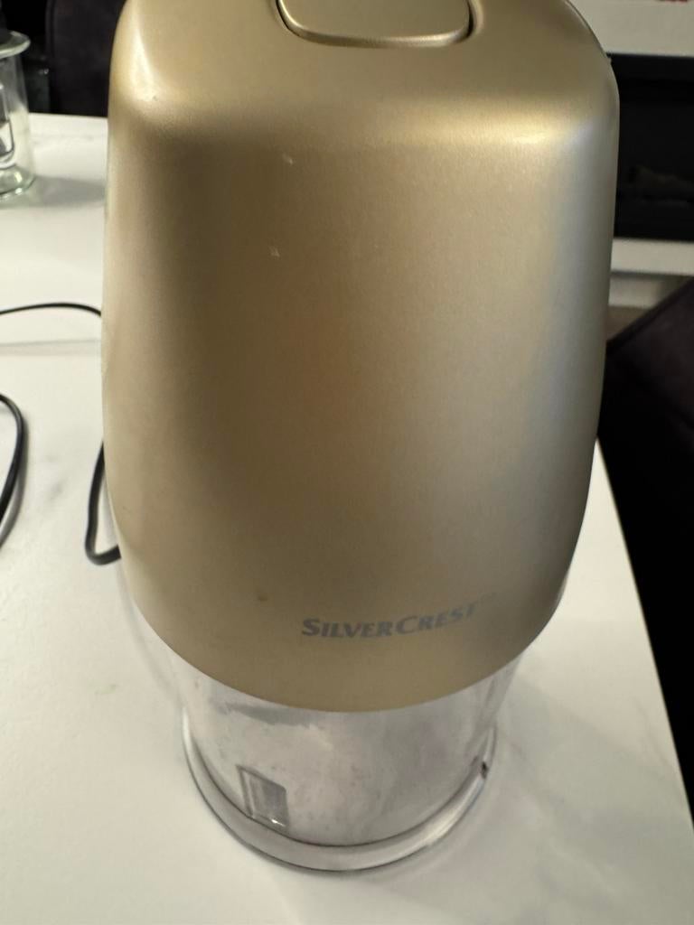 Hakmolen electrisch klein silver crest, Minder dan 1 liter, Ophalen of Verzenden, Zo goed als nieuw, 1 snelheid
