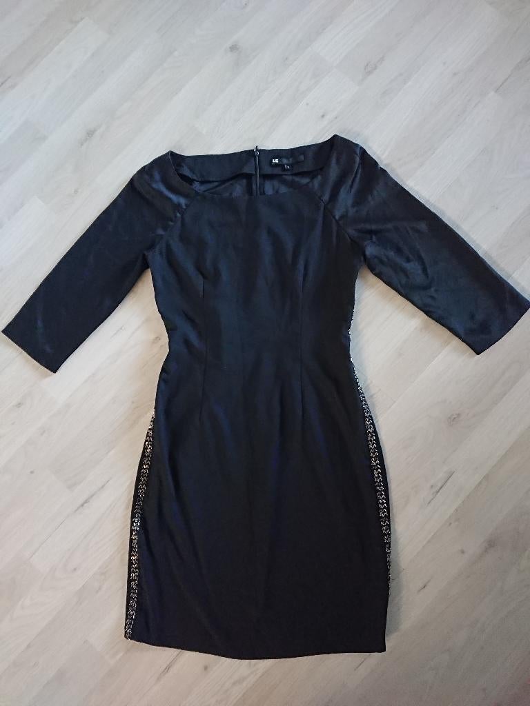 WE zwarte jurk maat S, Ophalen of Verzenden, Zo goed als nieuw, Zwart, Boven de knie