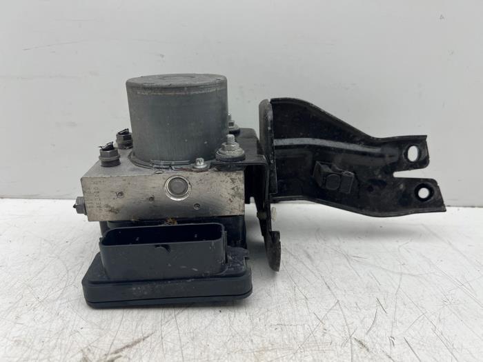 ABS Pomp van een Volkswagen Polo, Gebruikt, -, Volkswagen, -