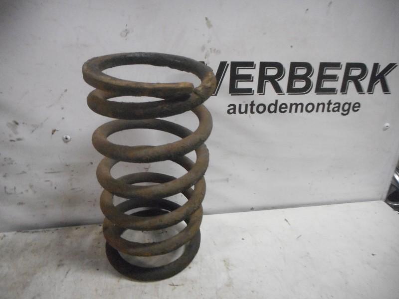 Schroefveer Voor Mercedes-Benz Ponton (W105) (1957-01/..), Gebruikt, Mercedes-Benz AG, Mercedes-Benz, Mercedesstraße 120, Stuttgart 70372, , Duitsland
