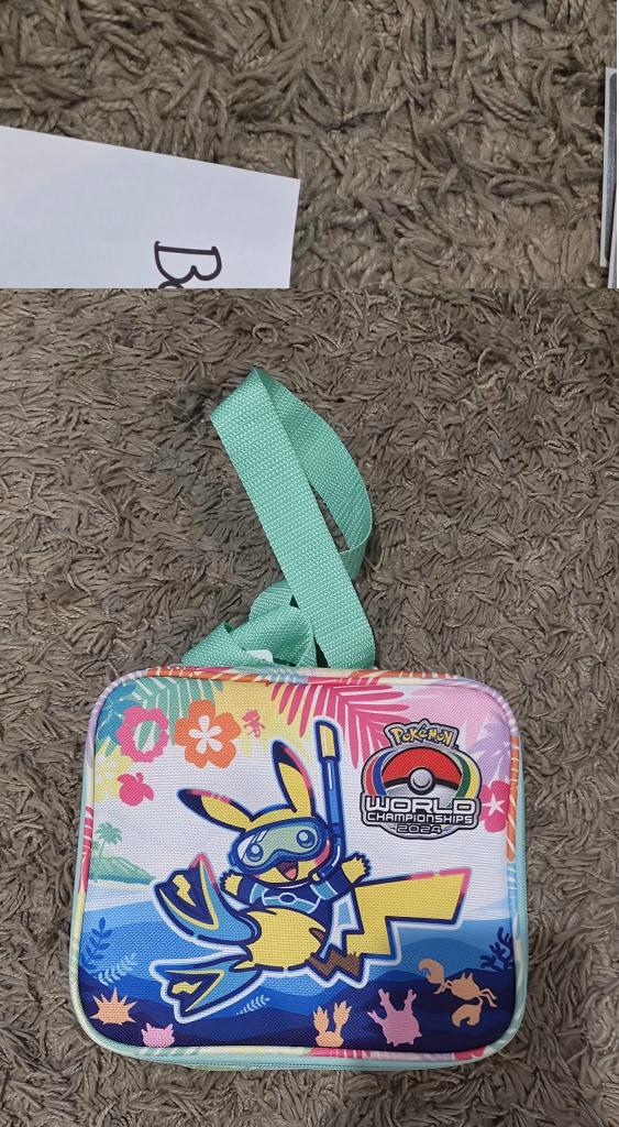 2024 Honolulu Competitors Side Bag pokemon, Ophalen, Zo goed als nieuw, Overige typen