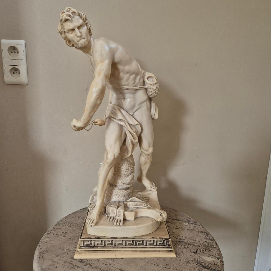 A. Santini imposant beeld David tegen Goliath 60 cm hoog, Antiek en Kunst, Kunst | Beelden en Houtsnijwerken, Ophalen