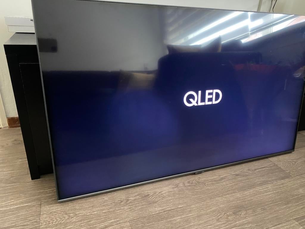 Kapotte tv tekoop, Audio, Tv en Foto, Televisies, Ophalen, Zo goed als nieuw