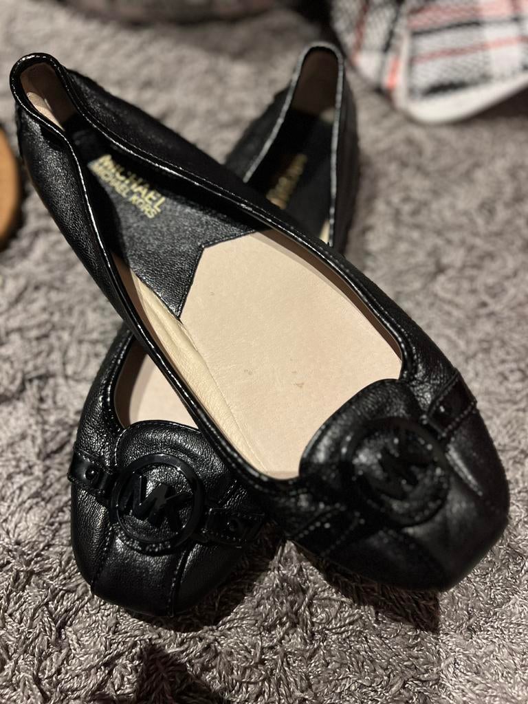 Michael KORS instappers maat 9,5 40,5 origineel zgan, G, G, Ophalen of Verzenden, Zo goed als nieuw