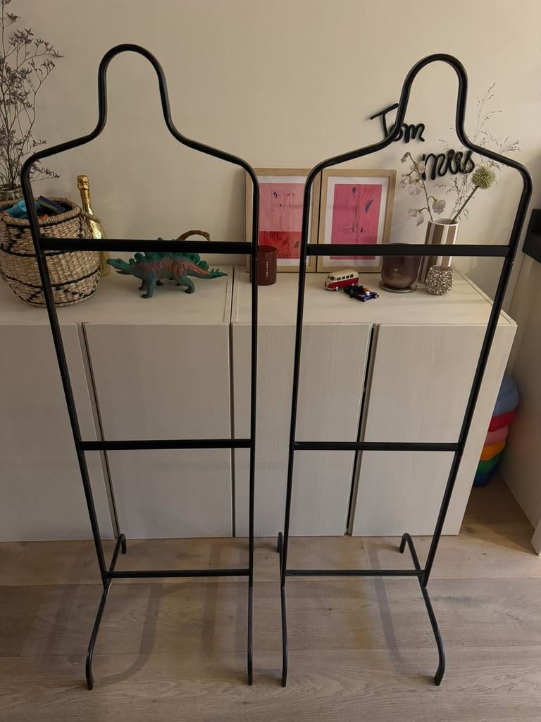 Kleding rekken ikea, Ophalen, Zo goed als nieuw