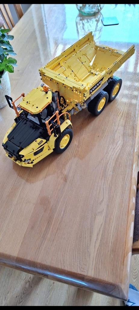 Volvo 6x6, Kinderen en Baby's, Ophalen of Verzenden, Zo goed als nieuw
