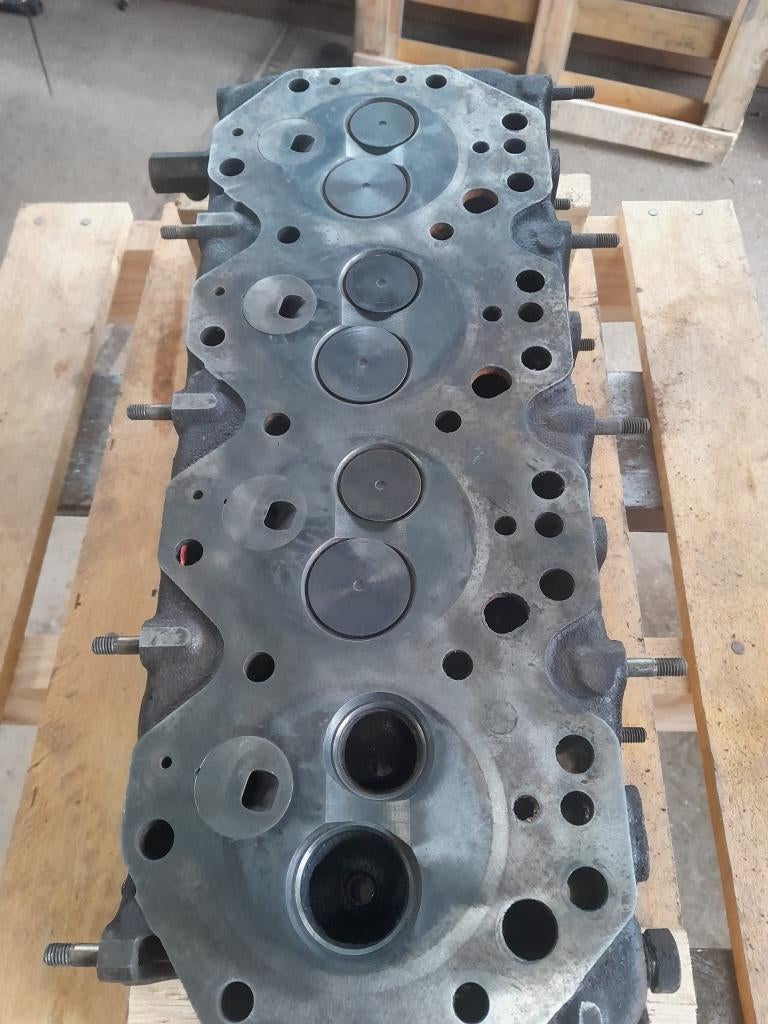 Cilinderkop 3B Motor Toyota Landcruiser BJ7/Land cruiser BJ4, Ophalen, Gebruikt, Toyota