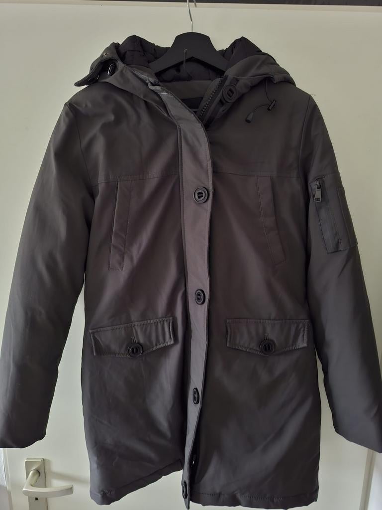 Winterjas maat m, Ophalen of Verzenden, Zo goed als nieuw, Maat 38/40 (M), Zwart